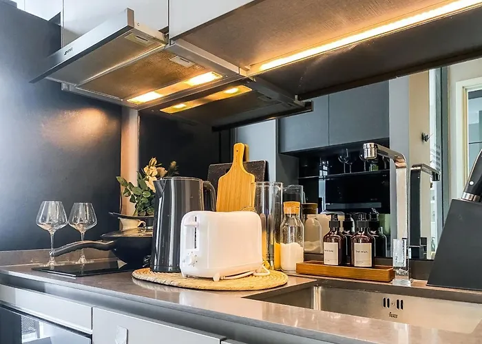 Magnificent 1br - Ultra Fast Wifi - Ekkamai Bangkok
