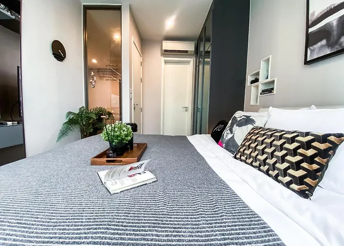 Magnificent 1br - Ultra Fast Wifi - Ekkamai