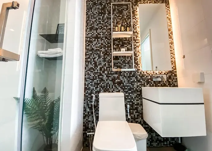 Magnificent 1br - Ultra Fast Wifi - Ekkamai Apartment *