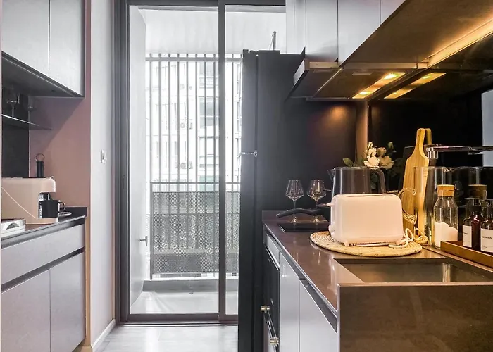 Magnificent 1br - Ultra Fast Wifi - Ekkamai *